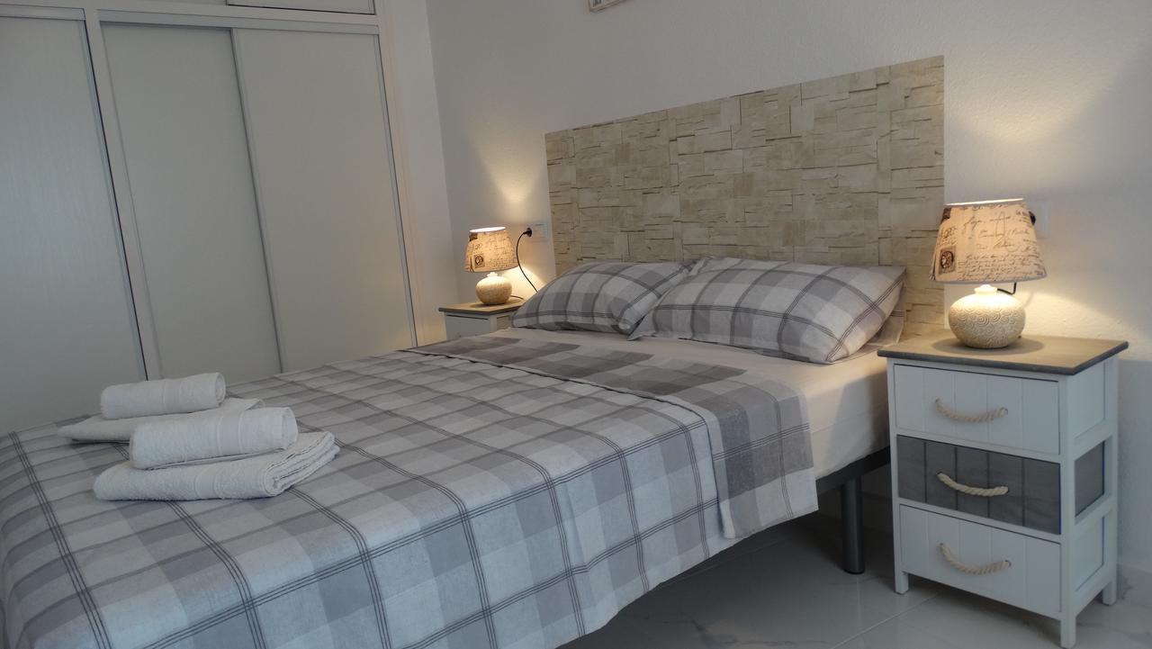 Casas Holiday - Playa Del Cura 1 ตอร์เรเวียคา ภายนอก รูปภาพ