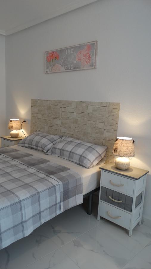 Casas Holiday - Playa Del Cura 1 ตอร์เรเวียคา ภายนอก รูปภาพ