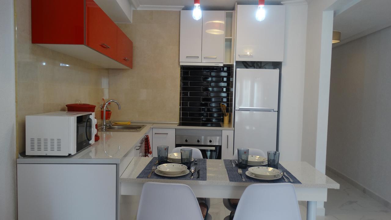 Casas Holiday - Playa Del Cura 1 ตอร์เรเวียคา ภายนอก รูปภาพ